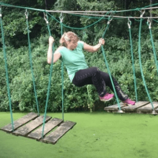 Survival<br><br>-Deze Survival over water en door het bos staat garant voor een superleuk kinderfeestje.<br>-Vanaf 11/12 jr<br>-Incl. begeleiding<br> – Zwemdiploma vereist<br> – Makkelijke kleding aan <br><br>60 tot 90 min €12,50 pp<br>min 10 pers<br>